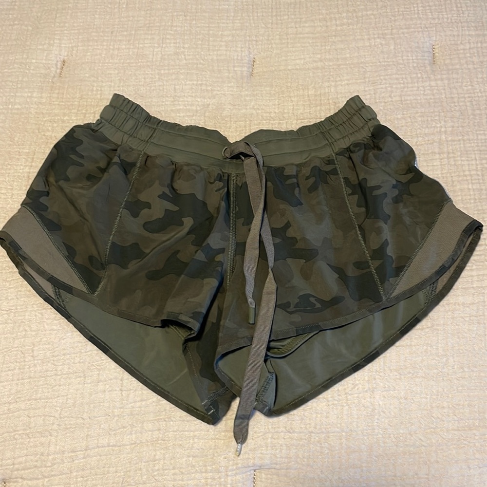 Green Camo Lululemon shorts. Size 6.